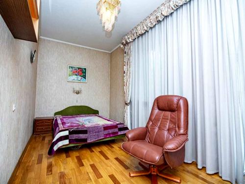 будинок за адресою Івана Їжакевича вул.