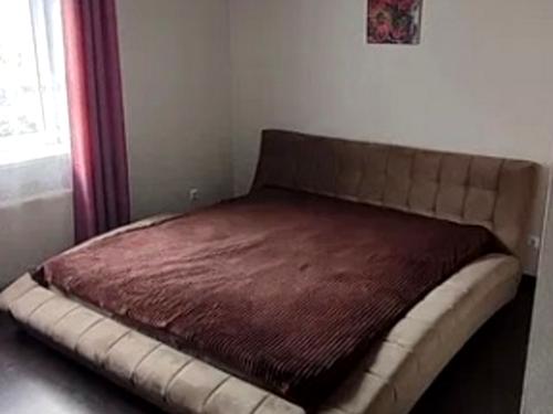 квартира за адресою с. Петропавлівська борщагівка, Волошкова вул., 6