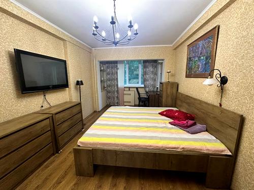 квартира за адресою Мілютенка вул., 18