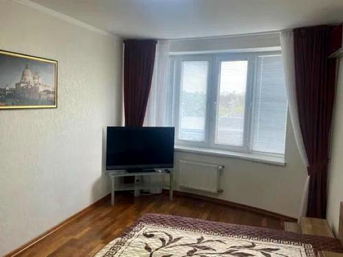 квартира за адресою Київ, Верховинна вул., 35