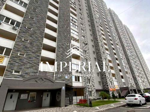 квартира по адресу Ревуцкого ул., 54