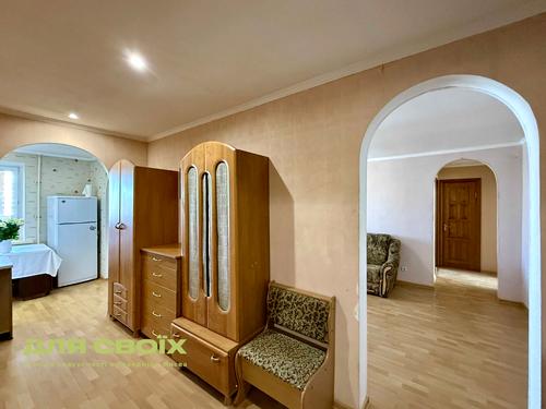 квартира по адресу Олейника Степана ул., 8