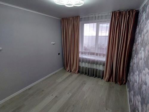 квартира за адресою Лазурна вул., 40/1