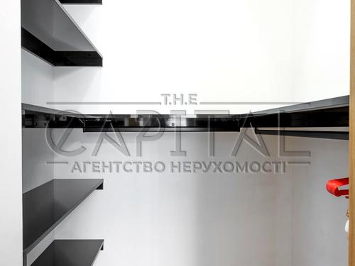 квартира за адресою Болсуновська вул. (Сергія Струтинського), 2
