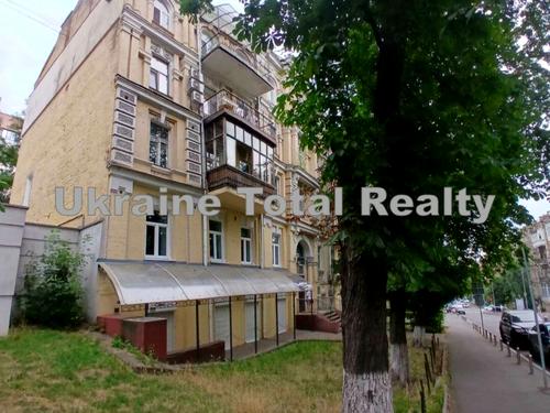 квартира за адресою Тарасівська вул., 23/25