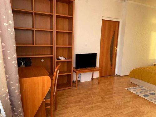 квартира за адресою Осіння вул., 33