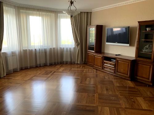 квартира за адресою Київ, Миколи Амосова вул., 4