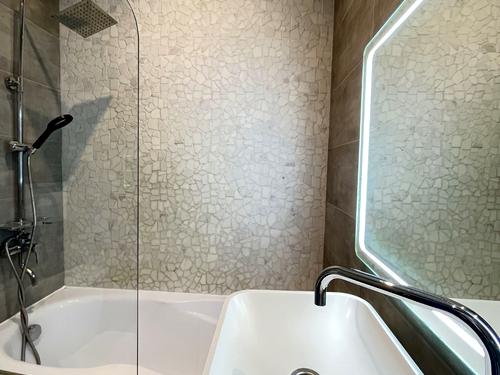 квартира за адресою Боголюбова вул., 32