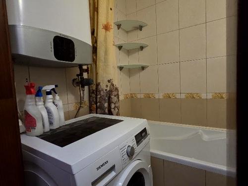 квартира за адресою Героїв Космосу вул., 11