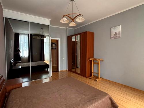 квартира за адресою Саксаганського вул., 32