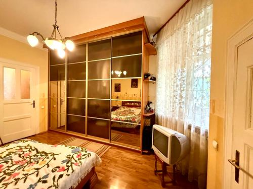 квартира за адресою Ярослава Стецька вул., 8