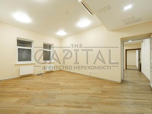 коммерческая по адресу Вячеслава Липинского ул. (Чапаева), 4-Г