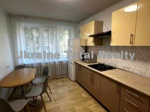 квартира за адресою Академіка Янгеля вул., 4