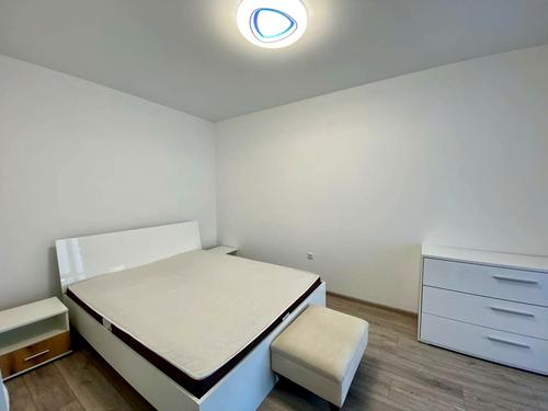 квартира по адресу Степана Бандери ул., 15
