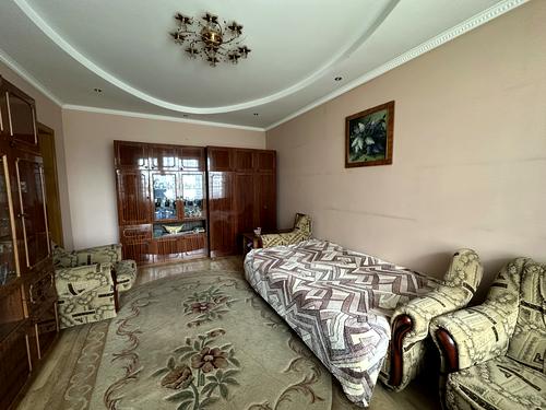 квартира по адресу Иоанна Павла II ул. (Будівельників), 12