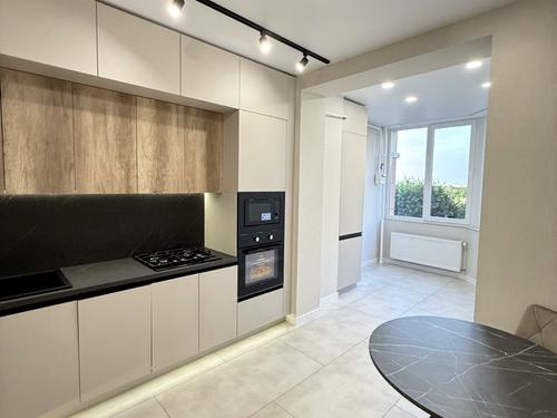 квартира за адресою Зелена, 3