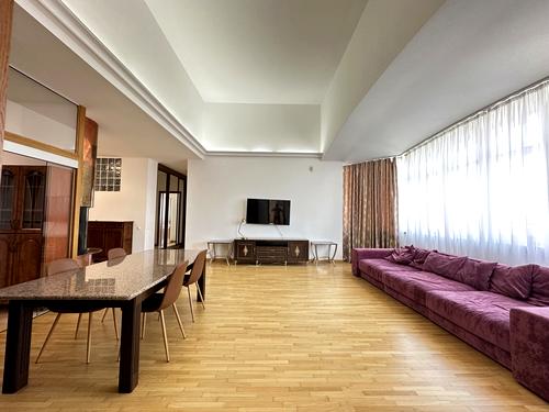 квартира по адресу Кловский спуск, 5