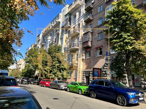 квартира за адресою Заньковецької вул., 7