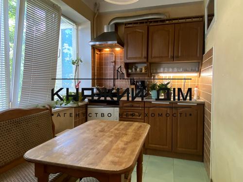 квартира за адресою Івана Микитенка вул., 25