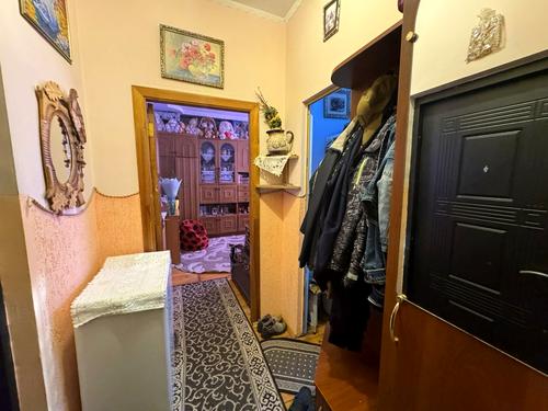 квартира за адресою Михайла Максимовича вул., 6