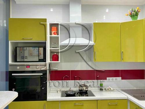 квартира за адресою Регенераторна вул., 4 к1
