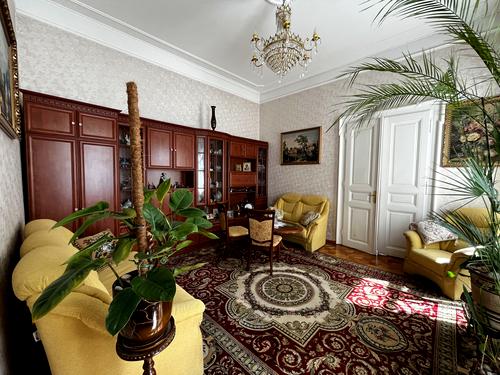 квартира за адресою Богдана Лепкого вул., 10