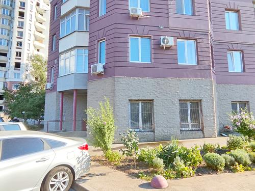 коммерческая по адресу Хантадзе ул., 3