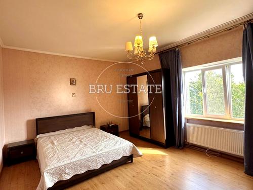 будинок за адресою Курчатова, 27