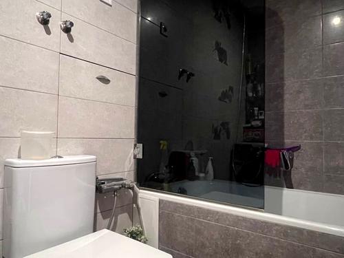 квартира за адресою Гулака-Артемовського вул., 13а