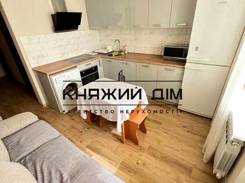 квартира за адресою Соломії Крушельницької вул., 5