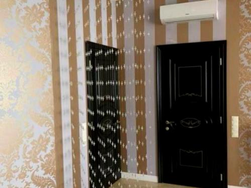квартира за адресою Літературна вул., 1а