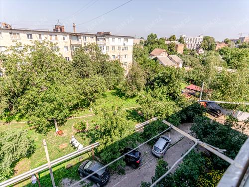 квартира за адресою Тролейбусна вул., 10
