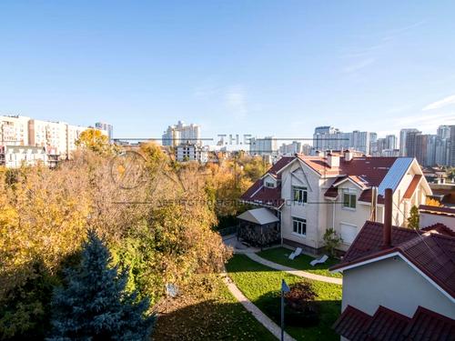 комерційна за адресою Тиха вул., 19