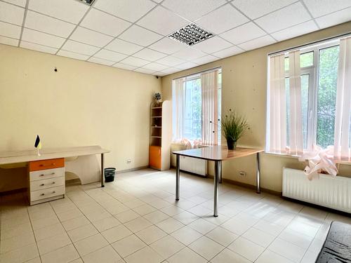 комерційна за адресою 12-та Поздовжня вул., 50