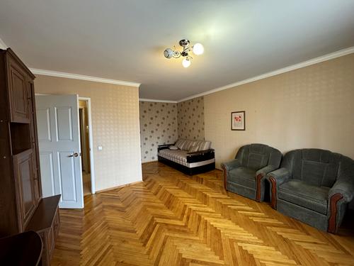 квартира за адресою Воскресенський просп. (Перова), 48