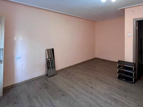 квартира по адресу Миколайчука ул., 8