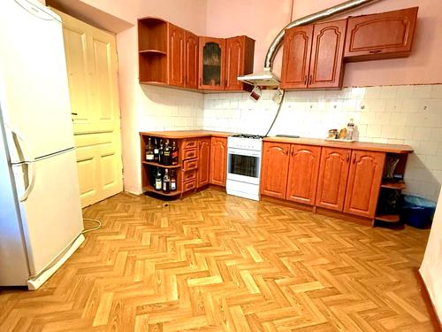 квартира по адресу Пекарская ул., 46