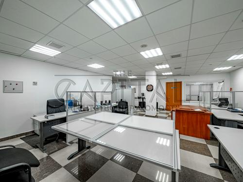 комерційна за адресою Болсуновська вул. (Сергія Струтинського), 8