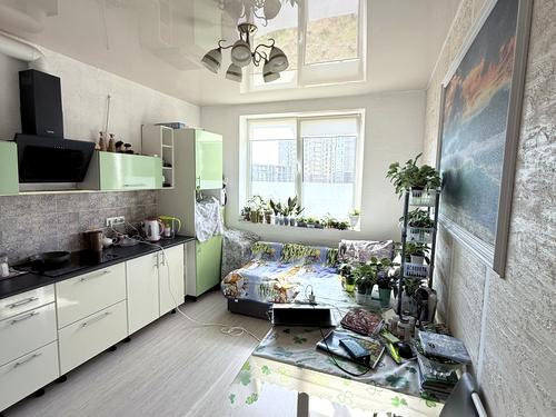 квартира за адресою Перлинна вул., 1б