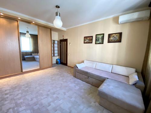 квартира за адресою Драгоманова вул., 6-А