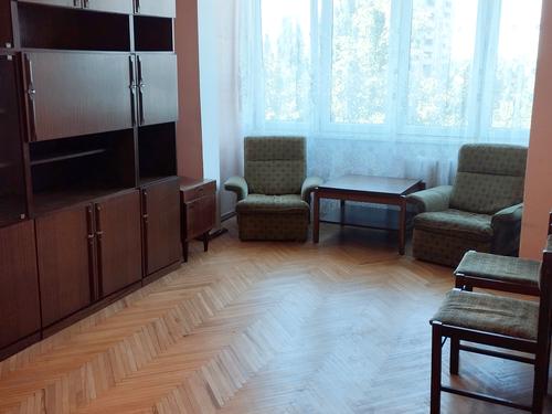 квартира за адресою Київ, Академіка Ромоданова вул. (Пугачова), 14