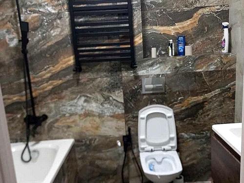 квартира за адресою Залізнична вул., 7