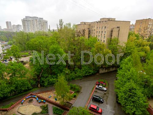 квартира за адресою Степана Руданського вул., 4-6