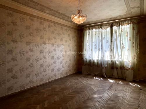 квартира за адресою Академіка Вернадського бульв., 85