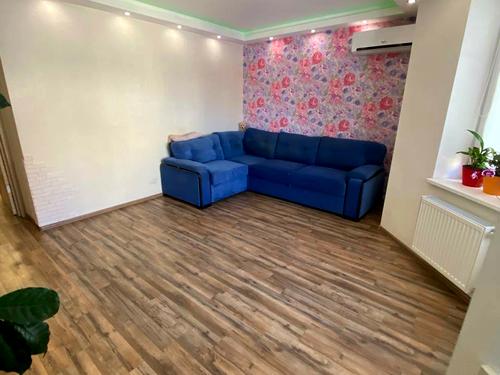 квартира за адресою Теплична вул., 42