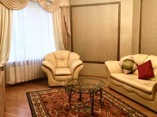 квартира по адресу Владимира Ивасюка просп. (Героїв Сталінграду), 8