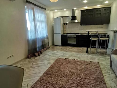 квартира за адресою Садова вул., 36