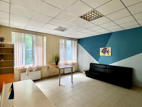 комерційна за адресою 12-та Поздовжня вул., 50