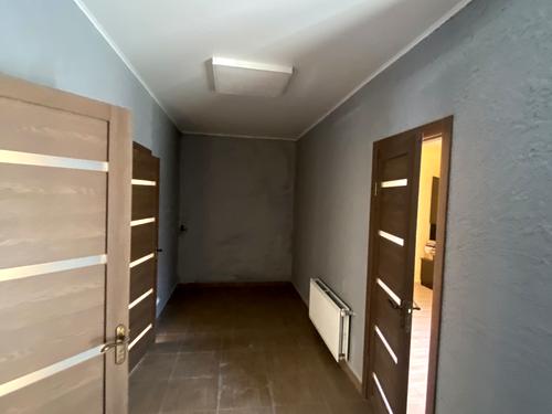 коммерческая по адресу Інститутська ул., 30