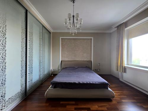 квартира за адресою Київ, Євгена Коновальця вул. (Щорса), 32-Б